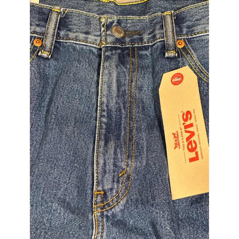NWT Levi's 505 Regular Fit Jeans Mens 36x30 Medium Wash Straight Leg Denim